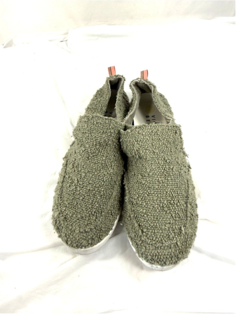 Vionic Beach Malibu Casual Women’s Size 9.5 Slip On Sneakers Green